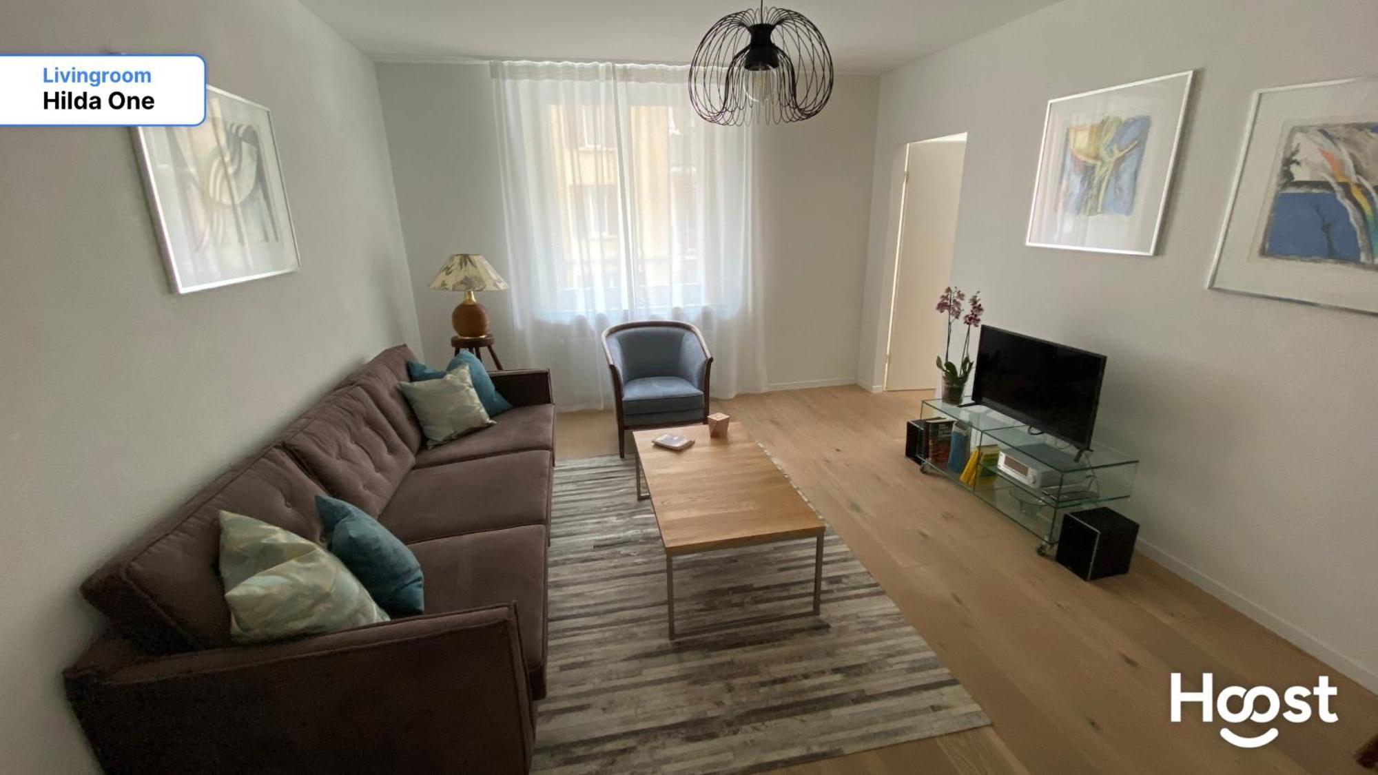 H1 With 4,5 Room, Bathroom, Kitchen, Central, Quiet & Modern With Office Zurich Exterior photo
